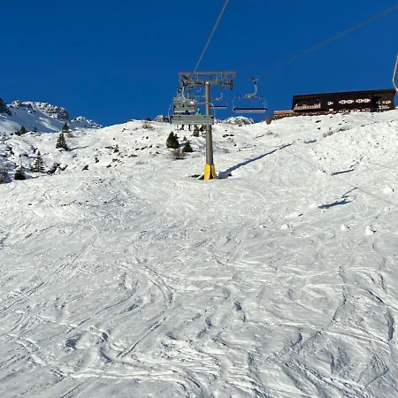 - The Storks - Adults Only * Bad Hofgastein