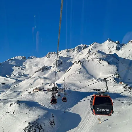 - The Storks - Adults Only Hotel *