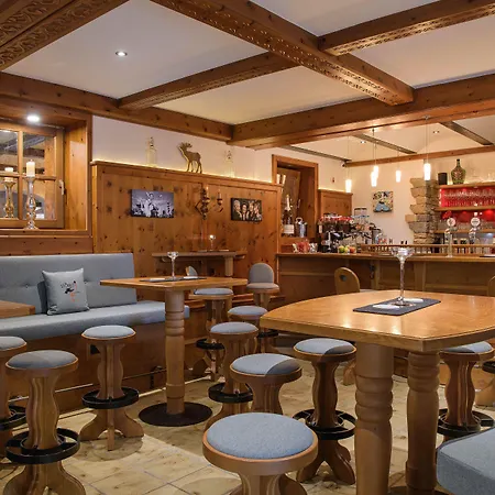 - The Storks - Adults Only Hotel Bad Hofgastein